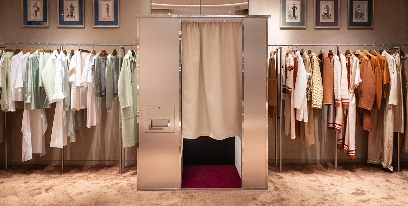 Hermés - Custom Photo Booth